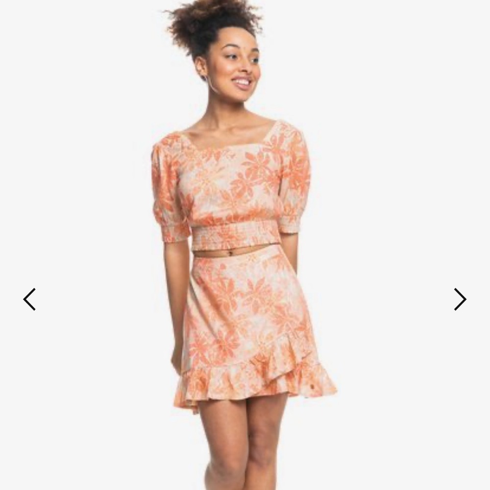 Roxy Face to Love floral mini skirt and top set